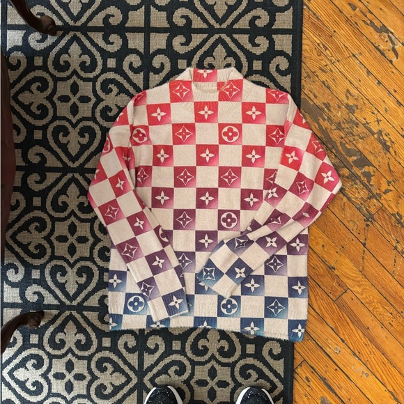 Colorful Patterned Sweaters - Picture 7 of 9